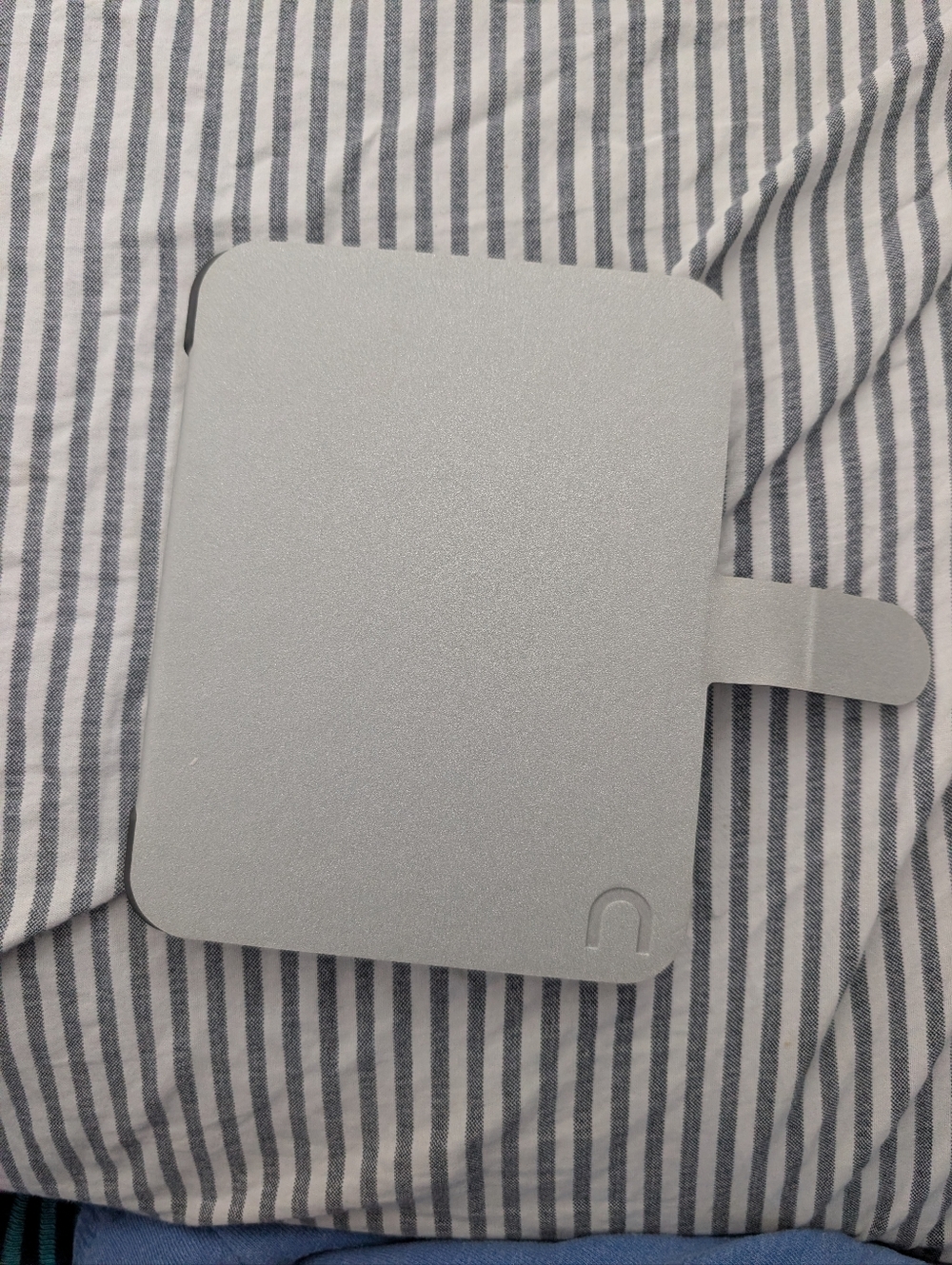 Nook GlowLight 4 E-Reader Black + Silver Shimmer Case EUC - Picture 7 of 9